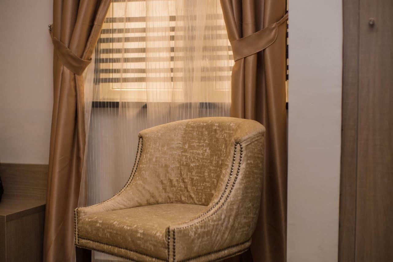 Moz One Executive Guest Rooms Agadez Mobushipe Exterior foto